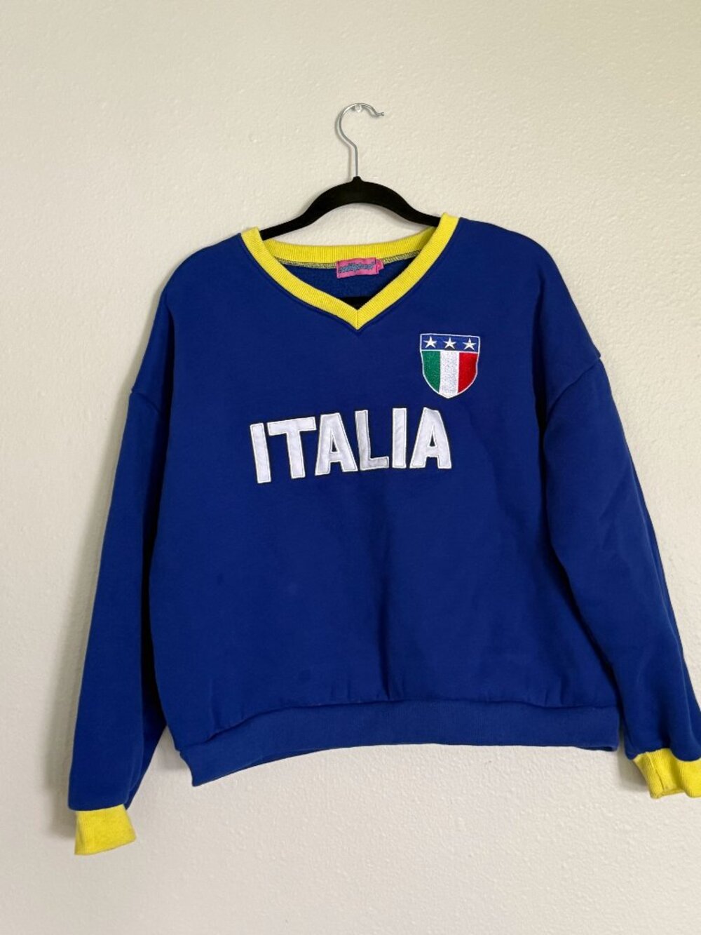 Edikted Italy Oversized Sweatshirt Blue V Neck Italia Pullover Size S